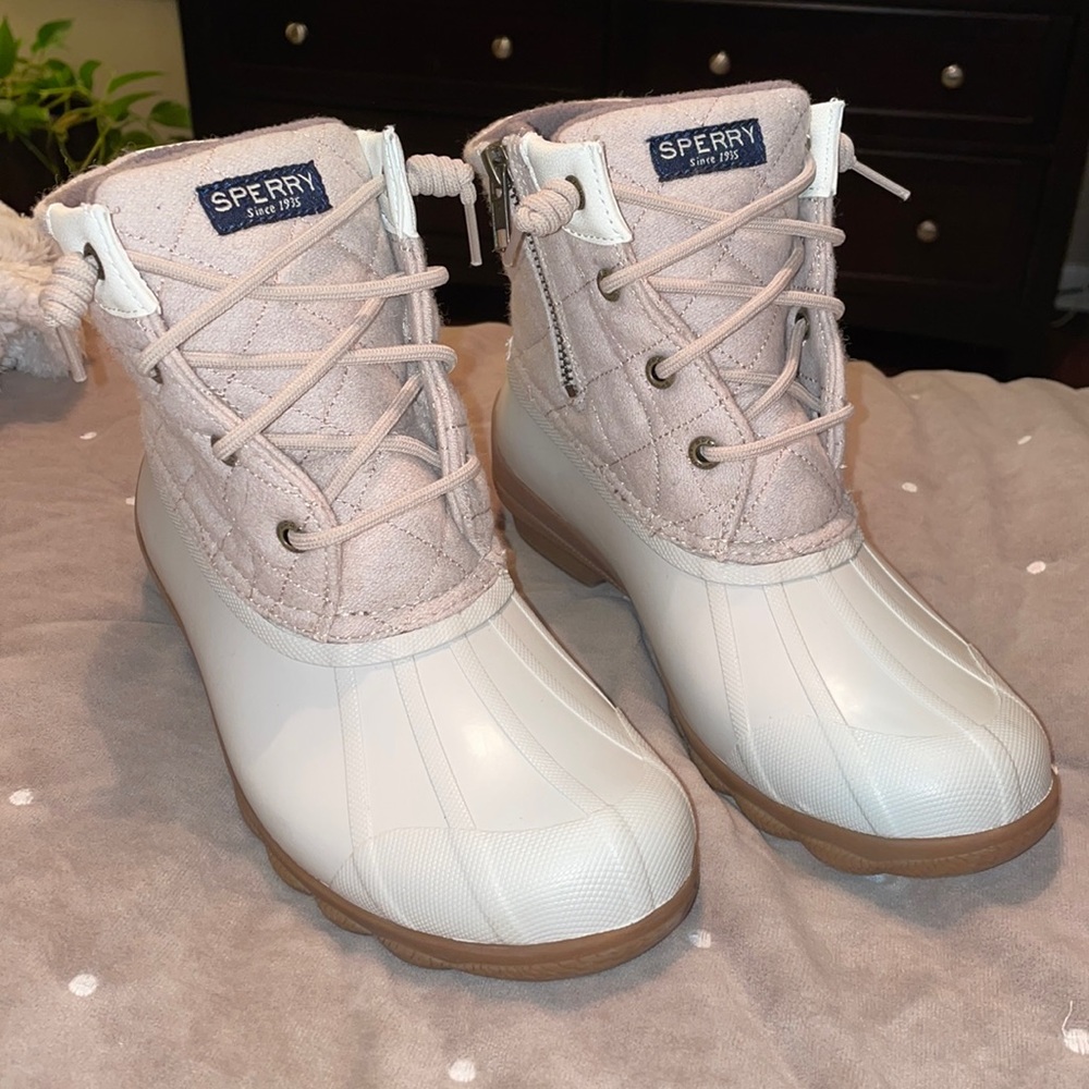 Sperry boots